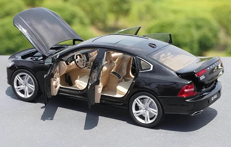 [OEM] 1:18 Volvo 2015 S90 Black Model Car Die-Cast