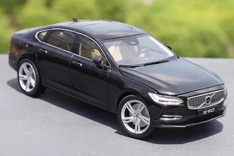 [OEM] 1:18 Volvo 2015 S90 Black Model Car Die-Cast