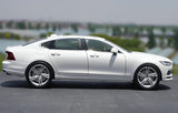 [OEM] 1:18 Volvo 2015 S90 White Model Car Die-Cast