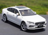 [OEM] 1:18 Volvo 2015 S90 White Model Car Die-Cast