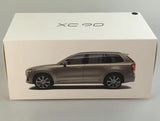 [OEM] 1:18 Volvo 2015 XC90 Gold Model Car Die-Cast