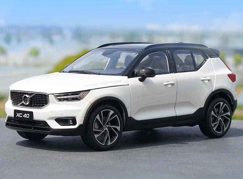 [OEM] 1:18 Volvo 2018 XC40 White Model Car Die-Cast