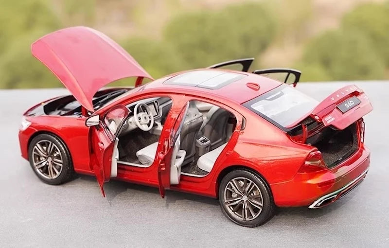 [OEM] 1:18 Volvo 2022 S60 Red Model Car Die-Cast