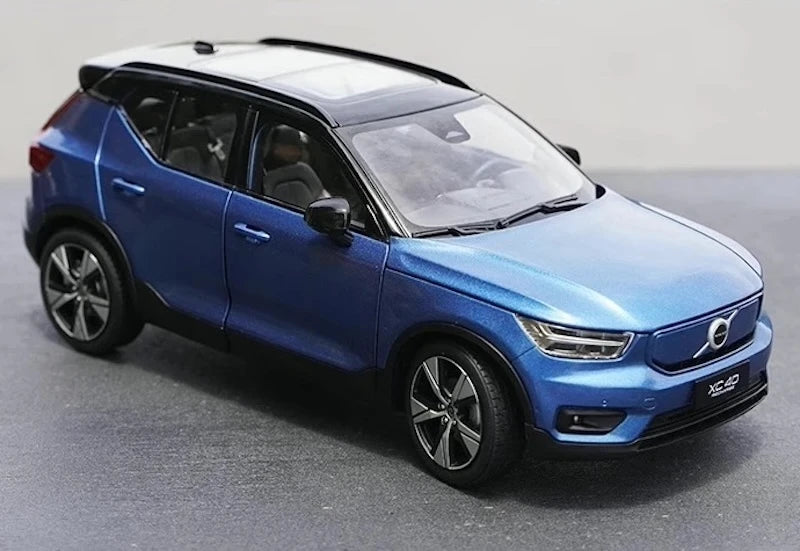 [OEM] 1:18 Volvo 2022 XC40 Blue Model Car Die-Cast