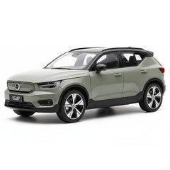 [OEM] 1:18 Volvo 2022 XC40 Green Model Car Die-Cast