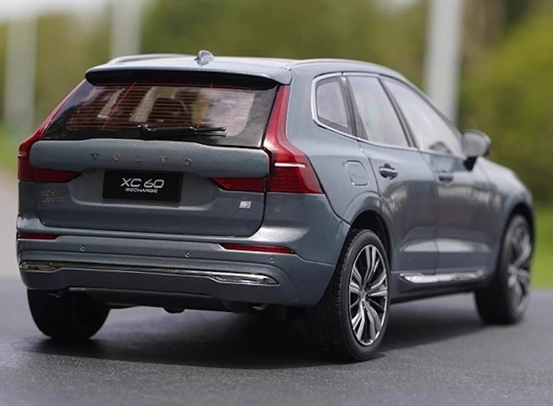 [OEM] 1:18 Volvo 2022 XC60 blu modellino di auto Die-Cast