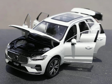 [OEM] 1:18 Volvo 2022 XC60 White Model Car Die-Cast