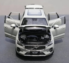 [OEM] 1:18 Volvo 2022 XC60 Silver Model Car Die-Cast