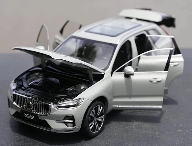 [OEM] 1:18 Volvo 2022 XC60 Silver Model Car Die-Cast