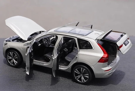 [OEM] 1:18 Volvo 2022 XC60 Silver Model Car Die-Cast
