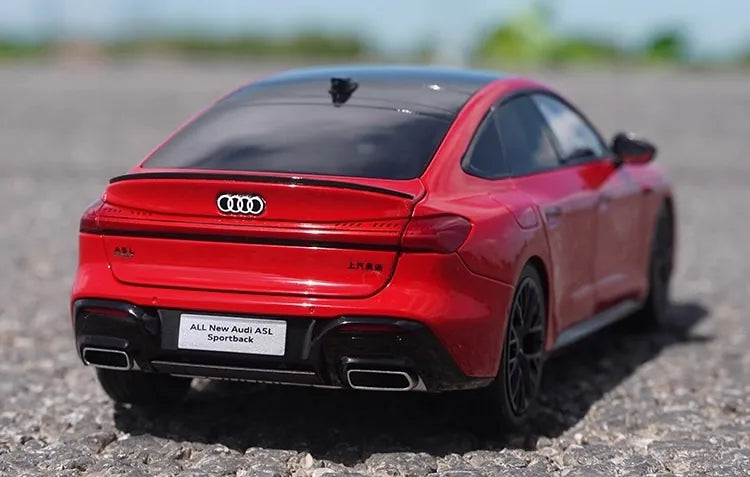 [OEM] 1:18 Audi 2023 A5L Sportback Red Model Car Die-Cast
