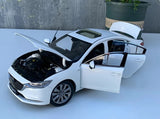 [OEM] 1:18 Mazda 2020 CX-30 White Model Car Die-Cast