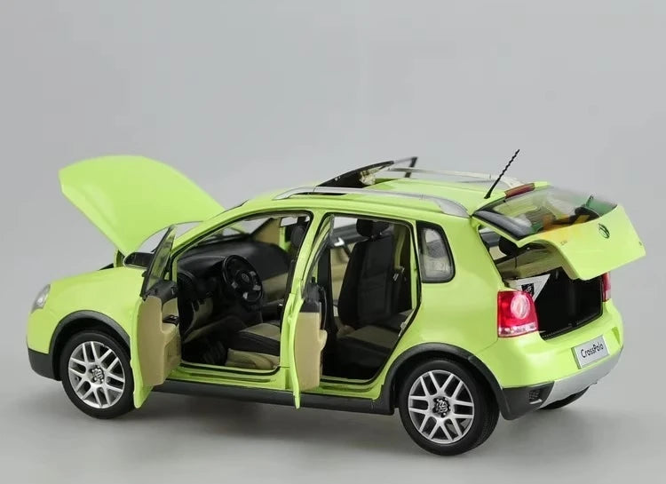 [OEM] 1:18 Volkswagen 2007 Crosspolo Green Model Car Die-Cast