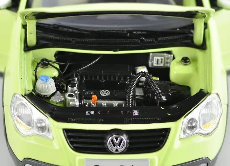 [OEM] 1:18 Volkswagen 2007 Crosspolo Green Model Car Die-Cast