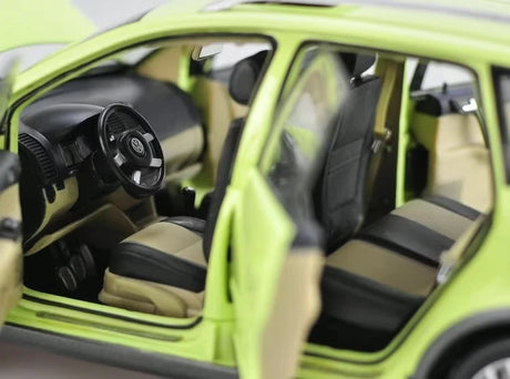 [OEM] 1:18 Volkswagen 2007 Crosspolo Green Model Car Die-Cast