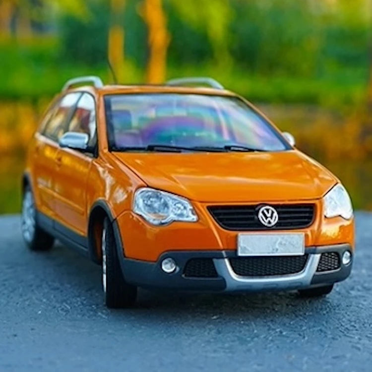 [OEM] 1:18 Volkswagen 2007 Crosspolo Orange Model Car Die-Cast