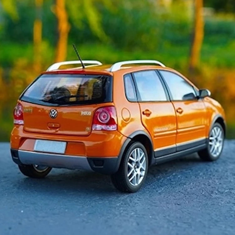 [OEM] 1:18 Volkswagen 2007 Crosspolo Orange Model Car Die-Cast