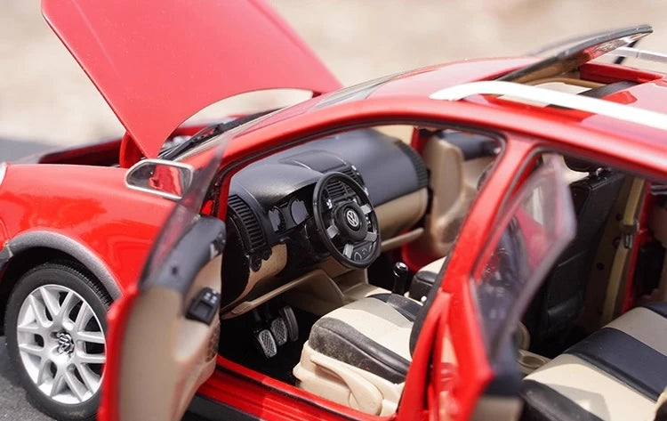 [OEM] 1:18 Volkswagen 2007 Crosspolo Red Model Car Die-Cast
