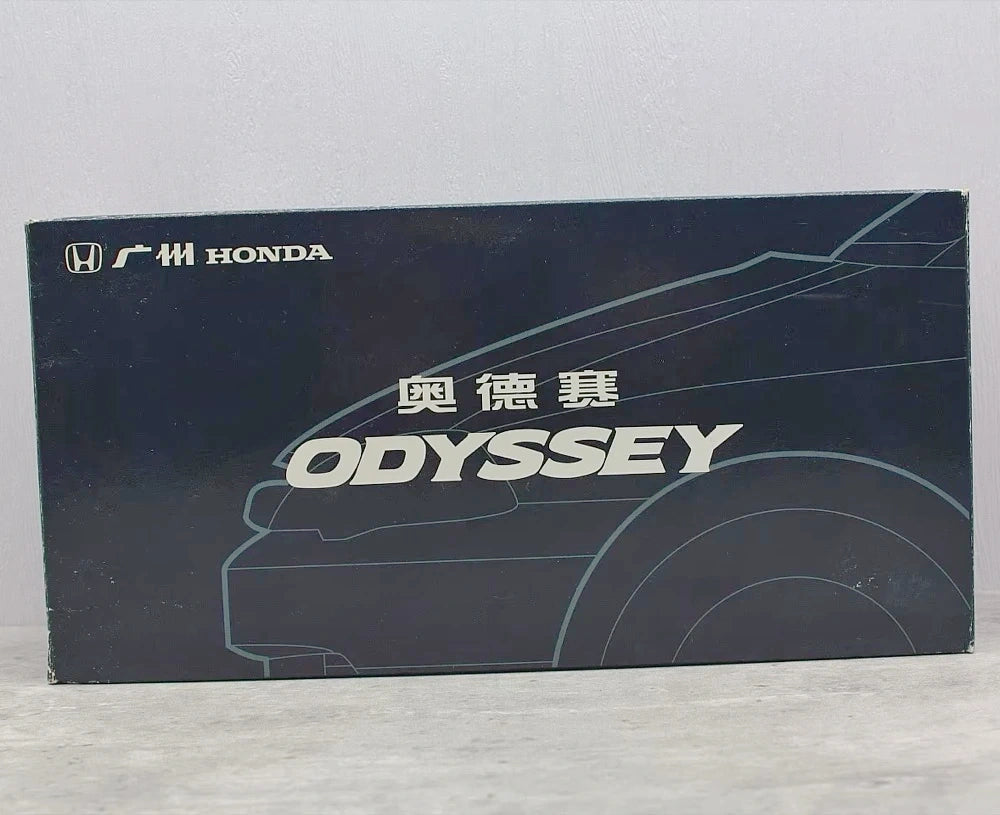 [OEM] 1:24 Honda 1999 Odyssey argento modellino di auto Die-Cast