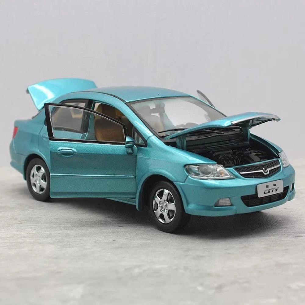 [OEM] 1:24 Honda 2003 City Blue Model Car Die-Cast
