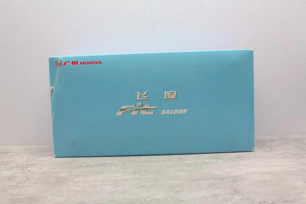 [OEM] 1:24 Honda 2003 Fit Saloon blu modellino di auto Die-Cast