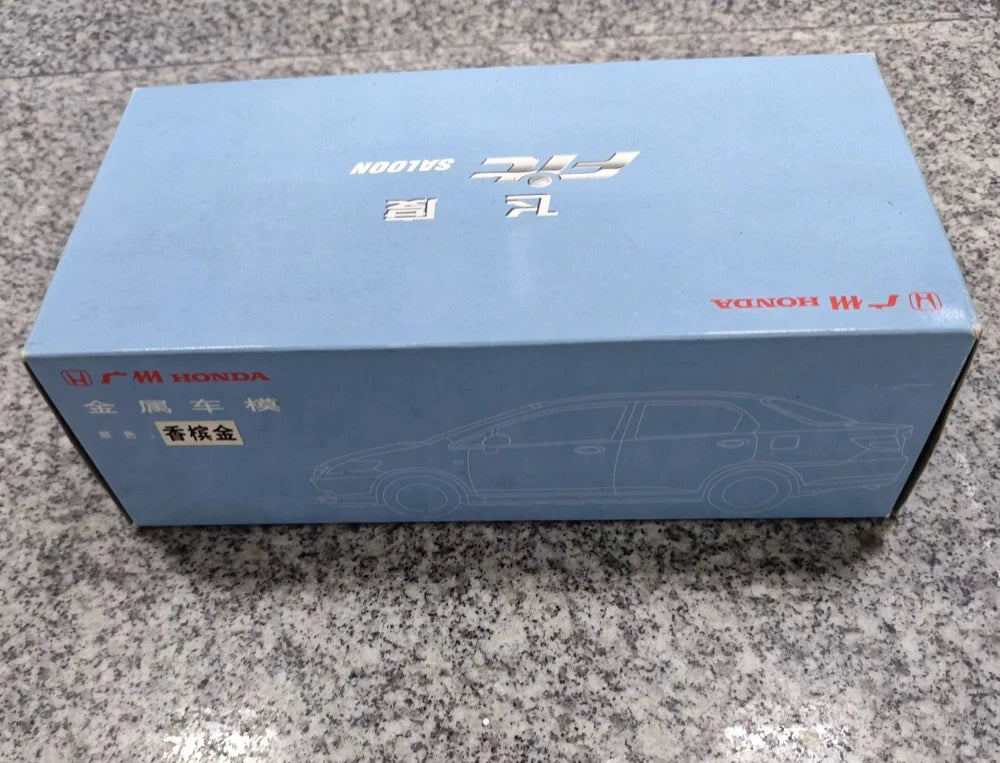 [OEM] 1:24 Honda 2003 Fit Saloon silver modellbil Die-Cast