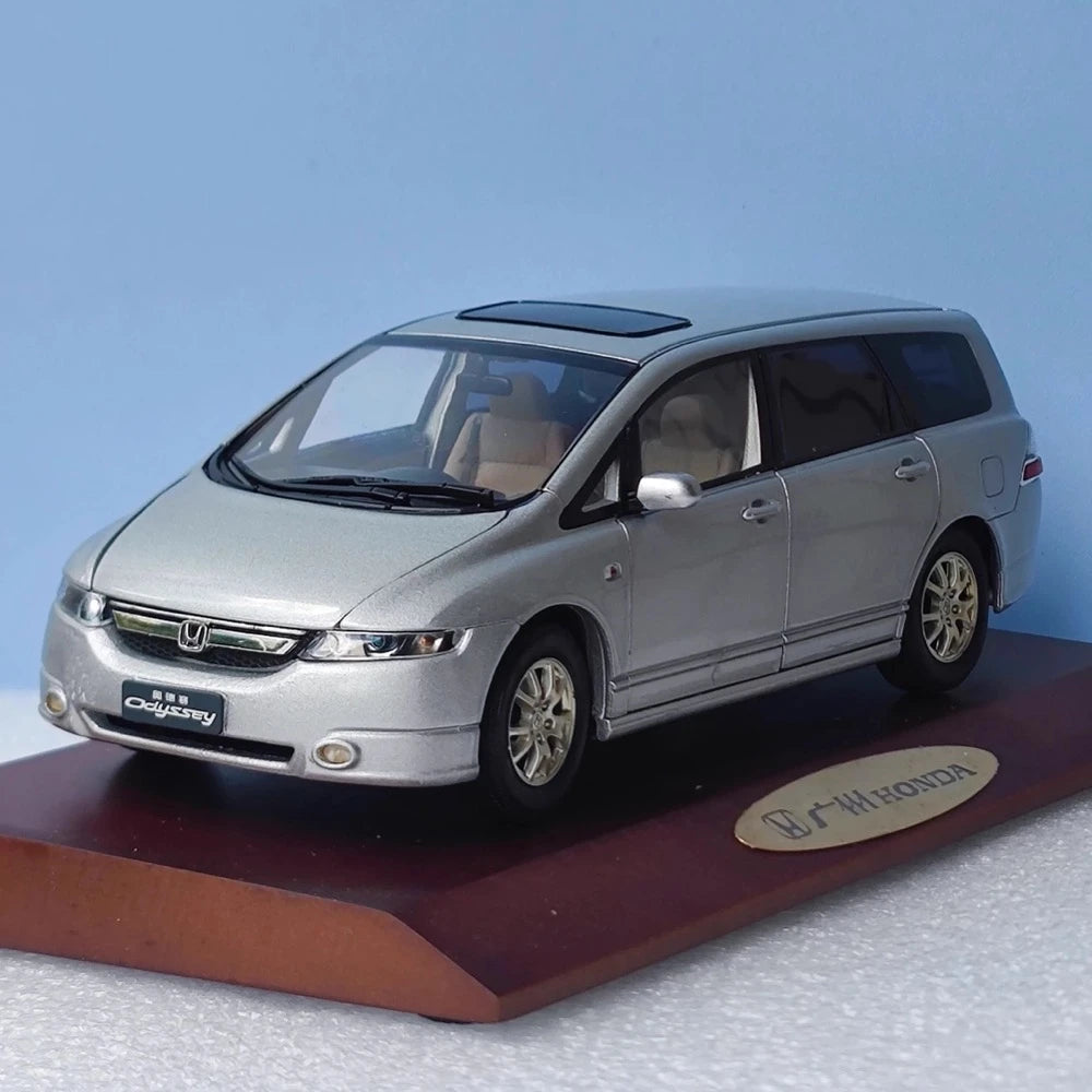 [OEM] 1:24 Honda 2004 Odyssey RB1 シルバー モデルカー Die-Cast