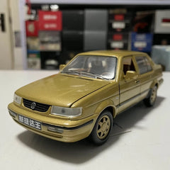 [OEM] 1:24 Volkswagen 1997 Jetta giallo modellino di auto Die-Cast