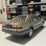 [OEM] 1:24 Volkswagen 1997 Santana 2000 GLS ゴールド モデルカー Die-Cast