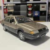 [OEM] 1:24 Volkswagen 1997 Santana 2000 GLS ゴールド モデルカー Die-Cast