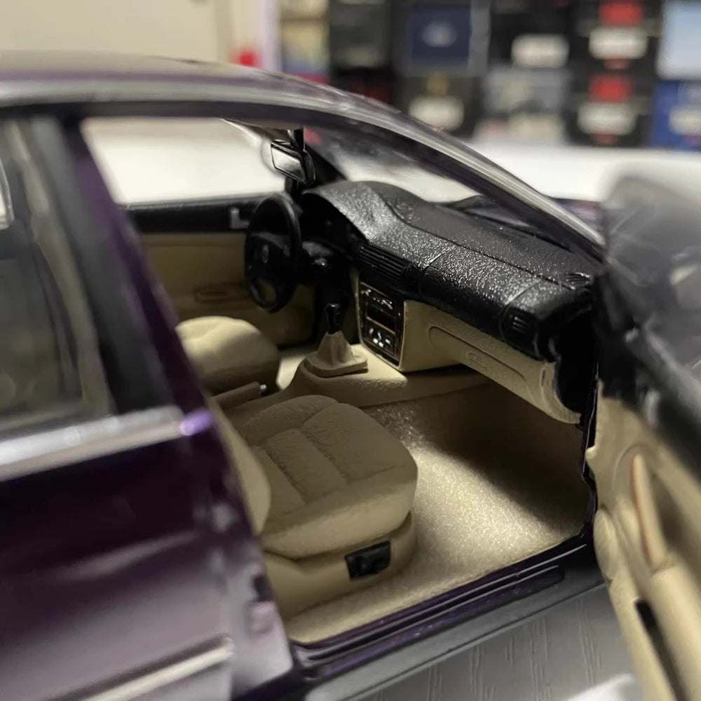 [OEM] 1:24 Volkswagen 2000 Passat B5 GSI viola modellino di auto Die-Cast