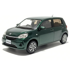 [OEM] 1:30 Toyota 2016 Passo M700A Green Model Car Die-Cast