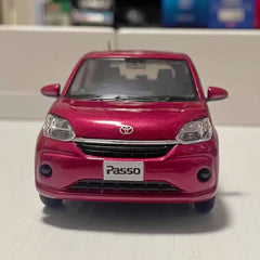 [OEM] 1:30 Toyota 2016 Passo M700A Red Model Car Die-Cast