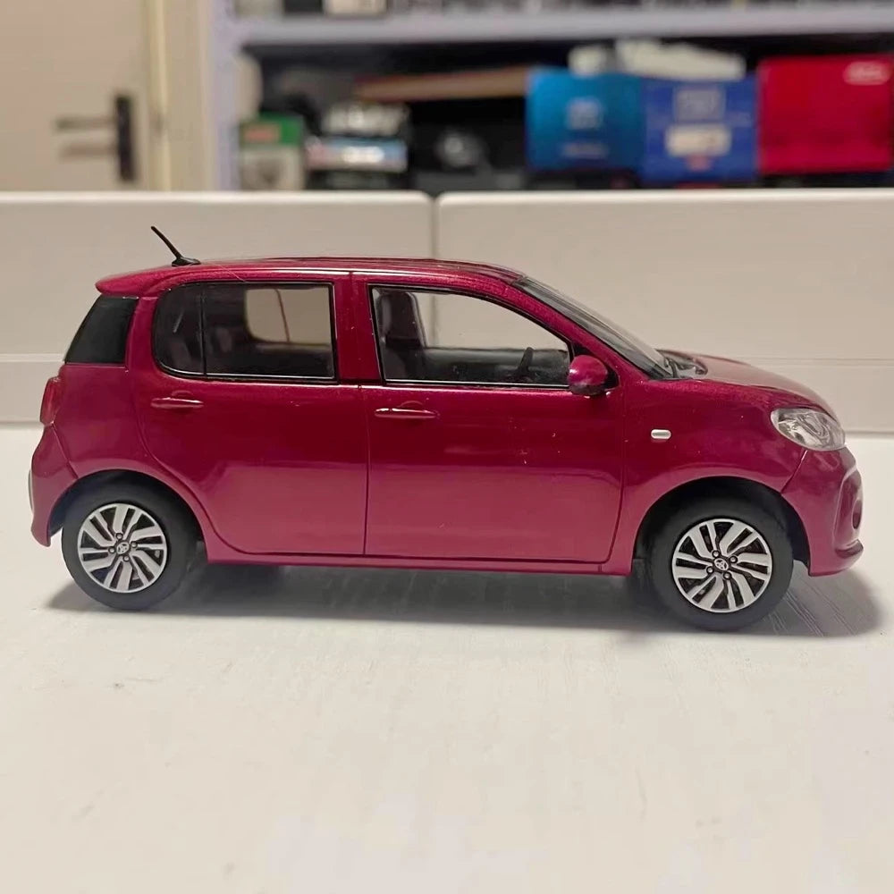 [OEM] 1:30 Toyota 2016 Passo M700A Red Model Car Die-Cast