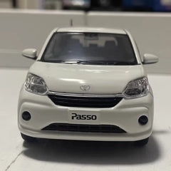 [OEM] 1:30 Toyota 2016 Passo M700A White Model Car Die-Cast