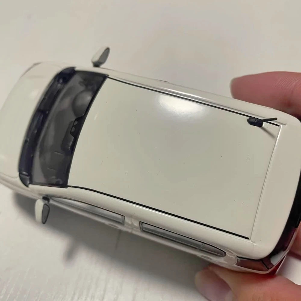 [OEM] 1:30 Toyota 2016 Passo M700A White Model Car Die-Cast