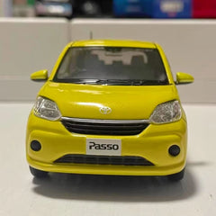 [OEM] 1:30 Toyota 2016 Passo M700A Yellow Model Car Die-Cast
