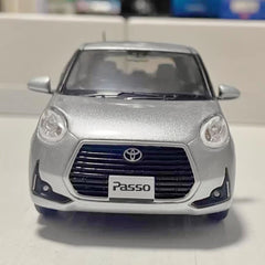 [OEM] 1:30 Toyota 2016 Passo MODA M700A Silver Model Car Die-Cast