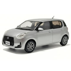 [OEM] 1:30 Toyota 2016 Passo MODA M700A Silver Model Car Die-Cast