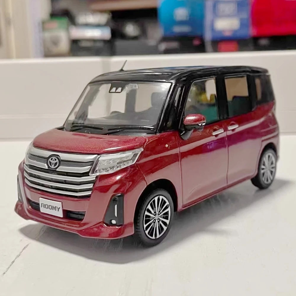 [OEM] 1:30 Toyota 2016 Roomy M900A Red Model Car Die-Cast