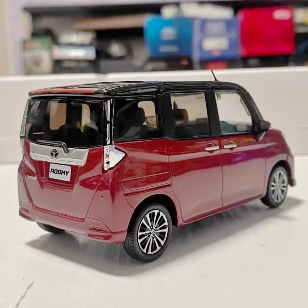 [OEM] 1:30 Toyota 2016 Roomy M900A rood modelauto Die-Cast