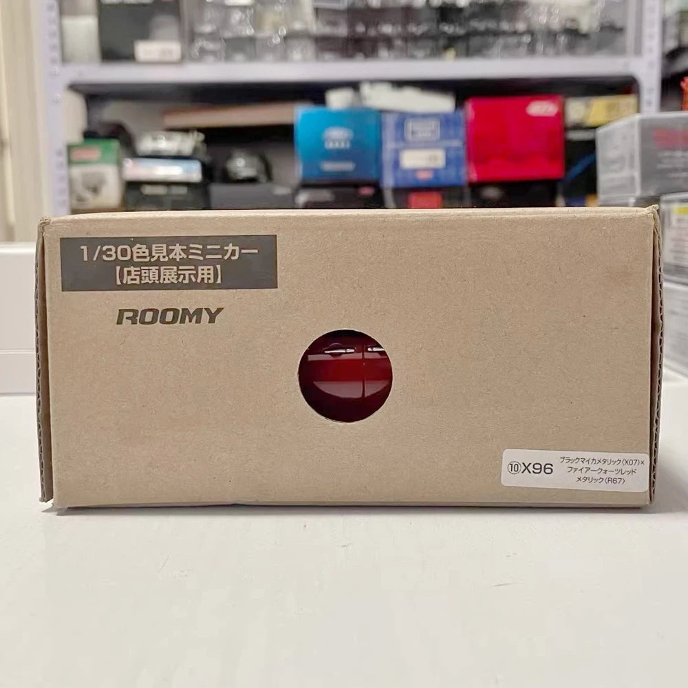 [OEM] 1:30 Toyota 2016 Roomy M900A Red Model Car Die-Cast