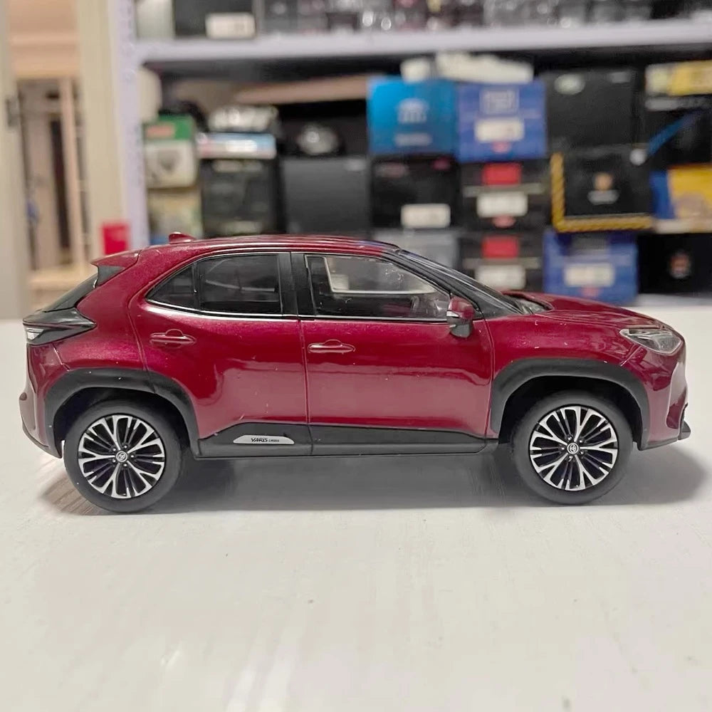 [OEM] 1:30 Toyota 2020 Yaris Cross MXPB10 Red Model Car Die-Cast