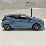 [OEM] 1:30 Toyota 2021 Aqua MXPK10 Blue Model Car Die-Cast