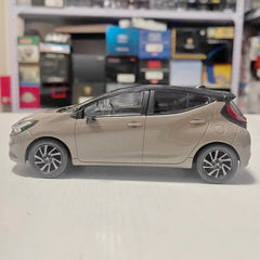 [OEM] 1:30 Toyota 2021 Aqua MXPK10 Brown Model Car Die-Cast