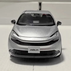 [OEM] 1:30 Toyota 2021 Aqua MXPK10 argento modellino di auto Die-Cast