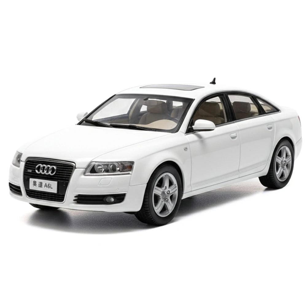 [OEM] 1:43 Audi 2006 A6L White Model Car Die-Cast