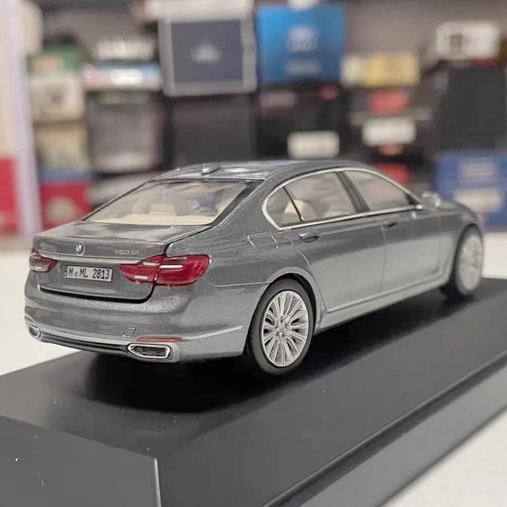 [OEM] 1:43 BMW 2015 G12 750Li Gray Model Car Die-Cast