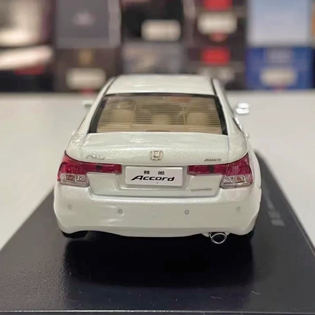 [OEM] 1:43 Honda 2010 Accord White Model Car Die-Cast