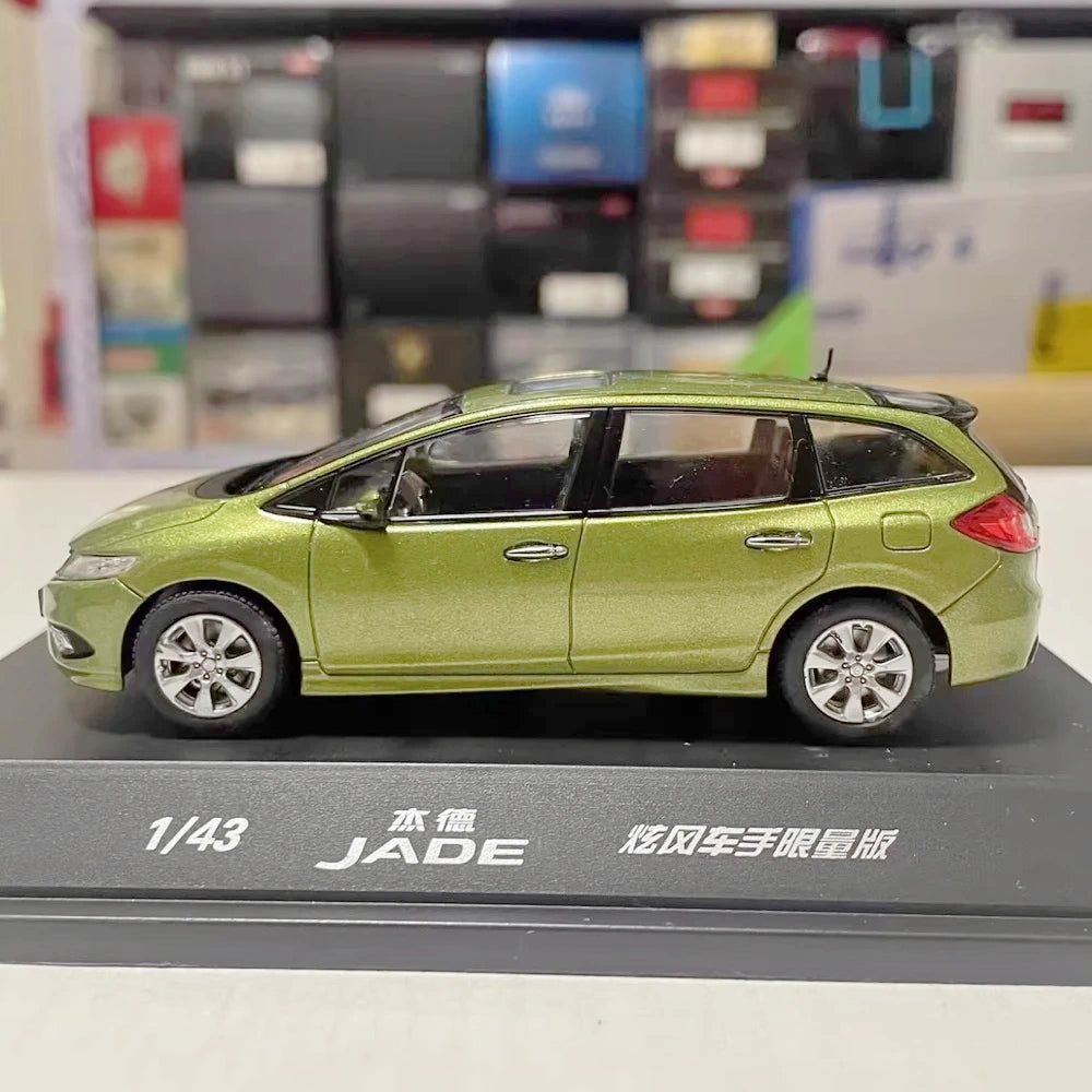 [OEM] 1:43 Honda 2013 Jade Green Model Car Die-Cast